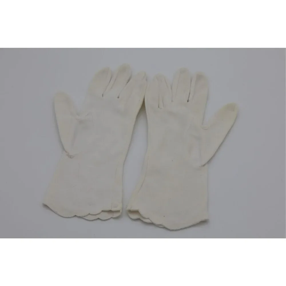 Vintage Hand Beaded White Dress Gloves Scalloped‎ Wrist Bridal 9.5”